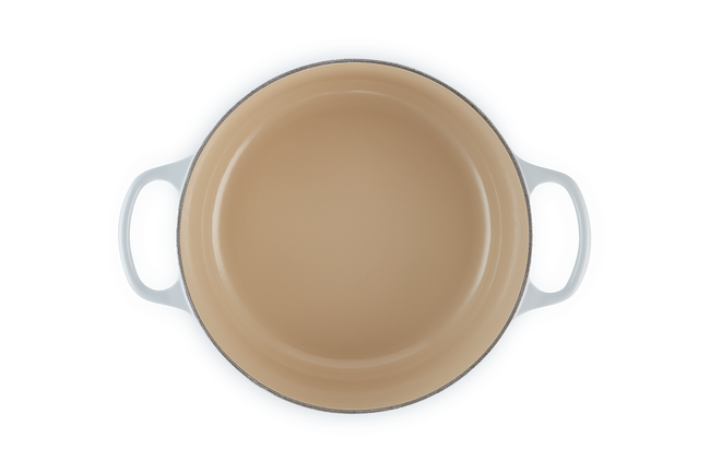 Le Creuset Cast Iron Signature Round Casserole 26cm Coastal BlueCoastal Blue image number 3